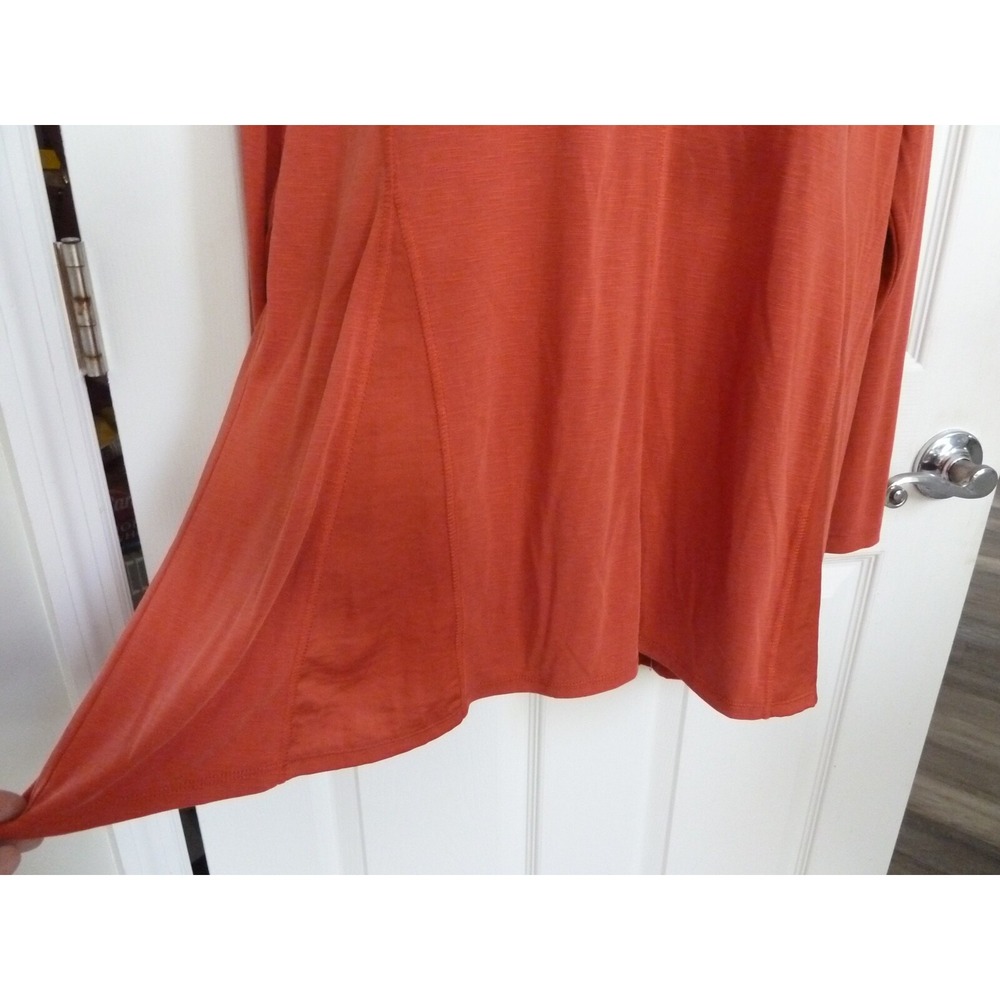 Chico's Zenergy Woven Insets Tunic Top Rich Paprika Sz 3 XL 16/18 NEW - Picture 2 of 7